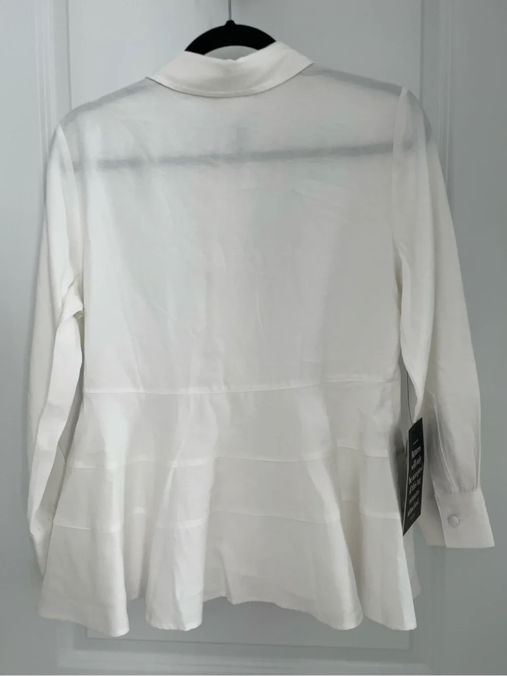 NEW Tuckernuck Pomander Place White Ashlen Blouse NWT.       1